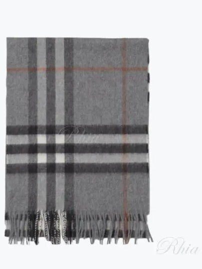 Giant Check Cashmere Scarf Grey - BURBERRY - BALAAN 2