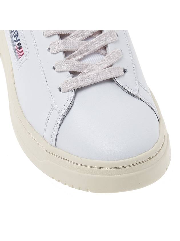 Dallas Green Tab Leather Low Top Sneakers White - AUTRY - BALAAN 10