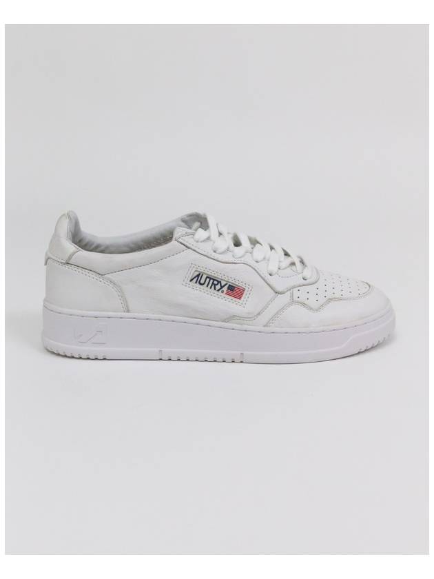 Women's Medalist Low Top Sneakers White - AUTRY - BALAAN 2