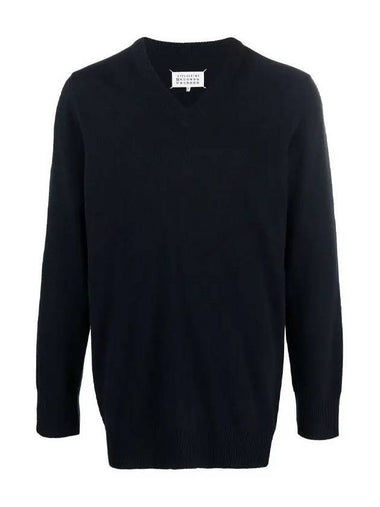 Stitched V-neck Wool Knit Top Navy - MAISON MARGIELA - BALAAN 1