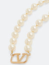 Signature V Logo Pearl Necklace Gold - VALENTINO - BALAAN 4