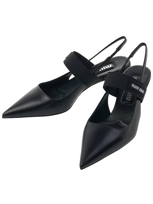 Leather Pumps Slingback Heel Black - MIU MIU - 2