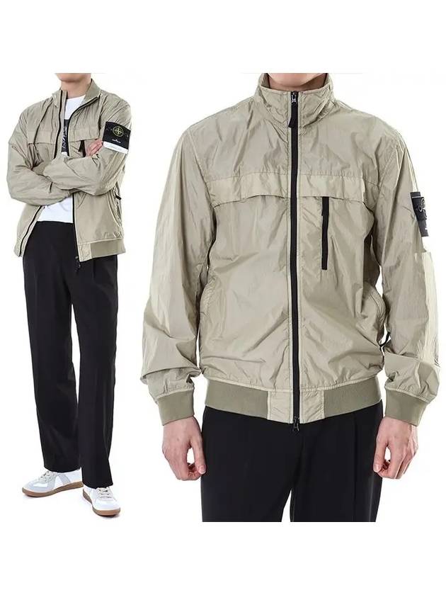 Compass Badge Pleated Windbreaker Sand - STONE ISLAND - BALAAN 3