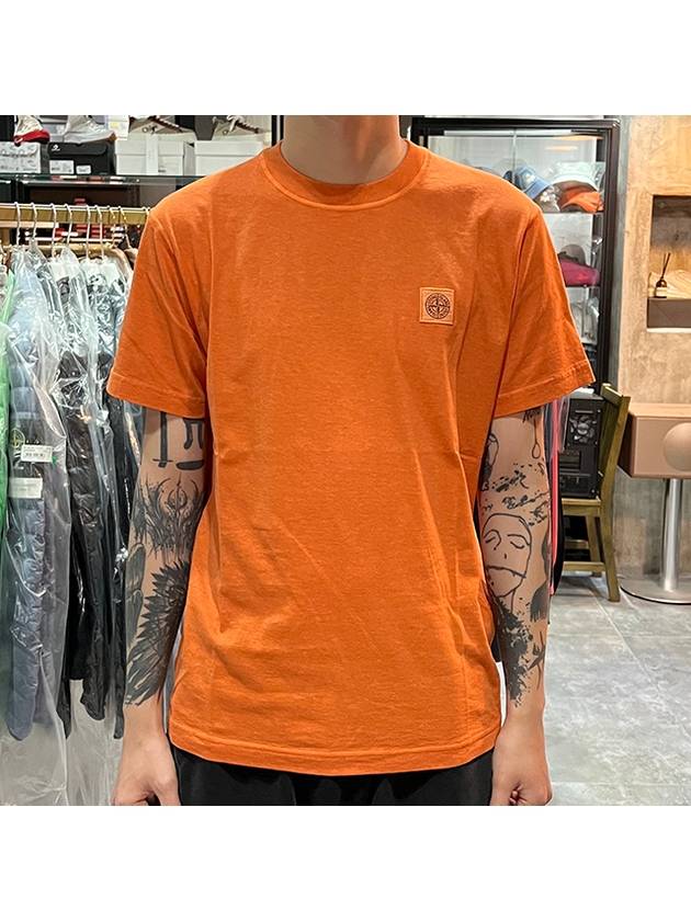 Pisato Effect Logo Patch Short Sleeve T-Shirt Orange - STONE ISLAND - BALAAN 3