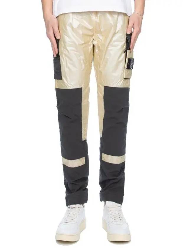 Reflective Iridescent Cargo Track Pants Gold - STONE ISLAND - BALAAN 3