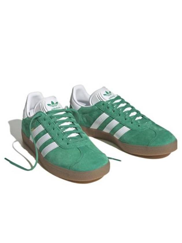 Gazelle Suede Low Top Sneakers Court Green - ADIDAS - BALAAN 3