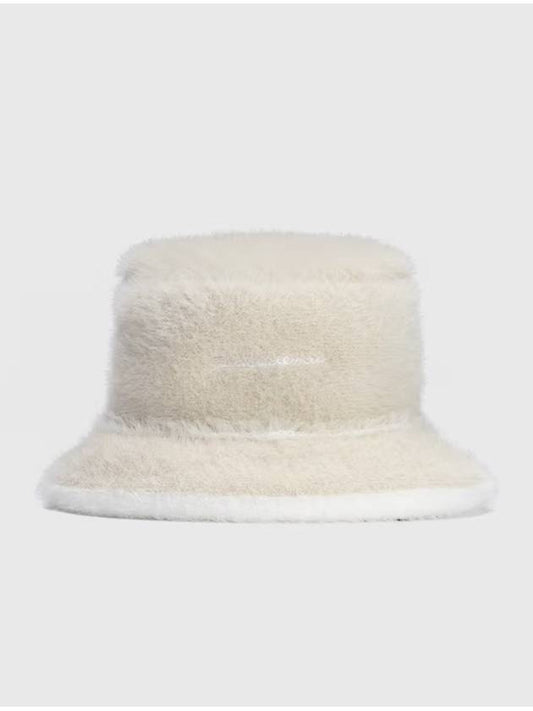 Le Bob Neve Fluffy Bucket Hat Off-White - JACQUEMUS - BALAAN.