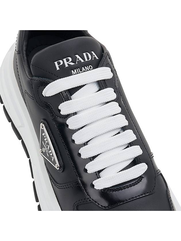 Spazzolato Logo Low Top Sneakers Black White - PRADA - BALAAN 9