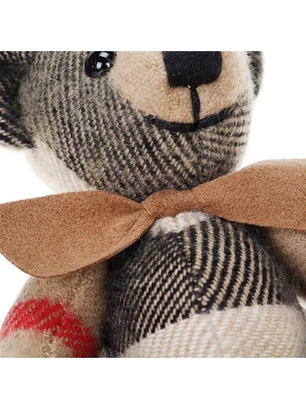 Bow Tie Thomas Bear Charm Archive Beige - BURBERRY - BALAAN.