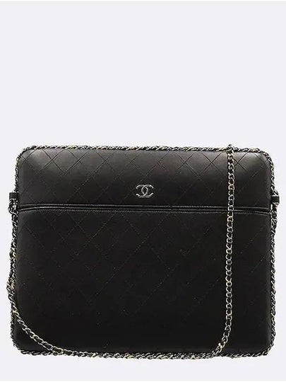 black clutch bag - CHANEL - BALAAN 2