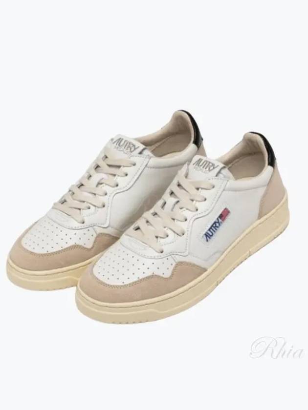 Medalist Leather Suede Black Tab Low Top Sneakers White - AUTRY - BALAAN 2