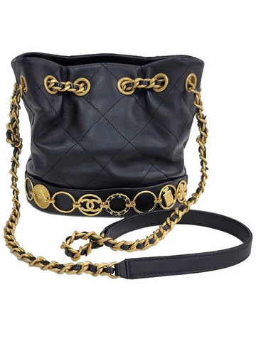 KLEINE Small Bucket Bag AS4246 B13658 - CHANEL - BALAAN 1