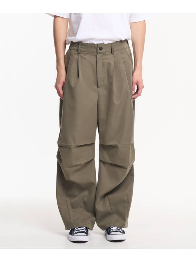 Two Tuck Balloon Wide Back Banding Pants Khaki - MOO - BALAAN 2