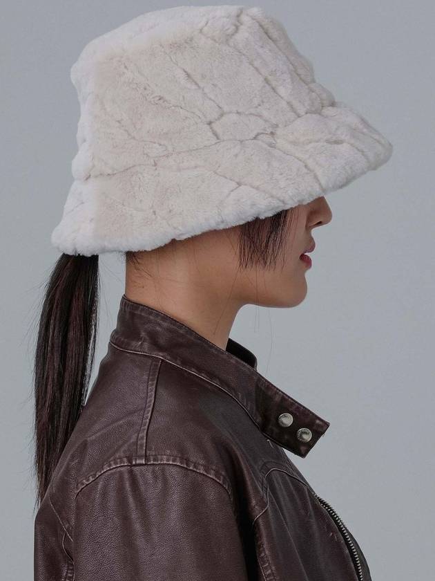 Raccoon Beige Fur Bucket Hat - DILETTANTISME - BALAAN 4