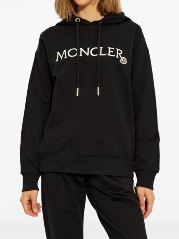 Women s Logo Embroidered Hoodie 8G00019 89A1K 999 - MONCLER - BALAAN 2