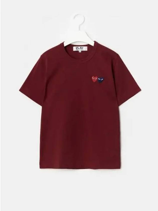 Women s Double Heart Wappen T Shirt Burgundy Domestic Product - COMME DES GARCONS PLAY - BALAAN 1