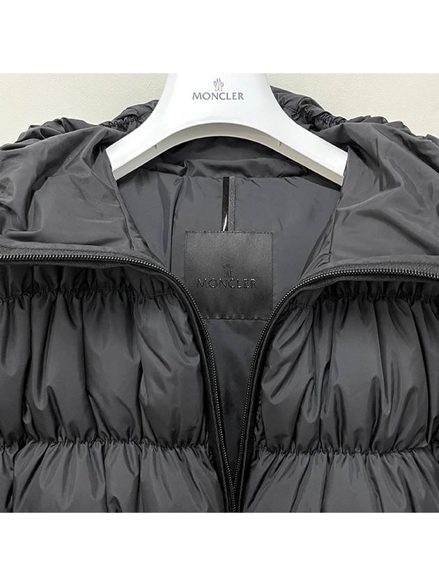 Women s MEDONTE Logo Patch Short Down Padded Jacket Black 1A00025 5973I 999 - MONCLER - BALAAN 8