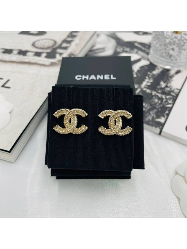 Metal Earrings Diamantes & Gold Crystal - CHANEL - BALAAN 2