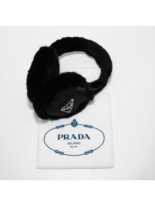 Triangular logo shearling earmuff 9Y1GQD FXF F0990 - PRADA - BALAAN 1