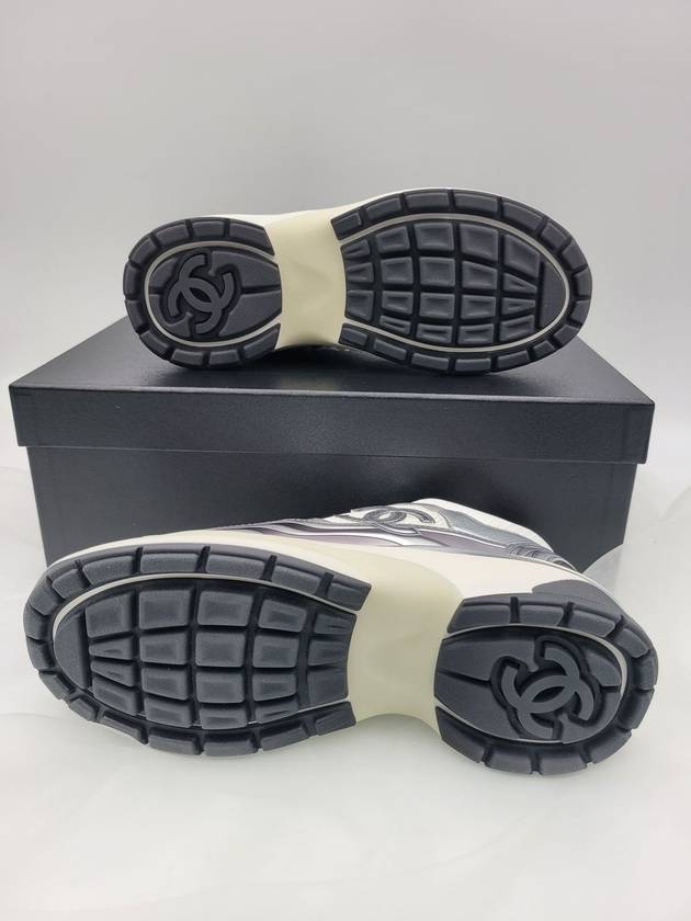 Fabric Laminated Low Top Sneakers Silver - CHANEL - BALAAN 7