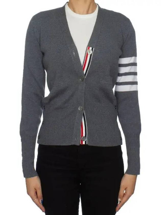 Milano Stitch 4 Bar Classic V Neck Fine Merino Wool Cardigan Medium Grey - THOM BROWNE - BALAAN 2