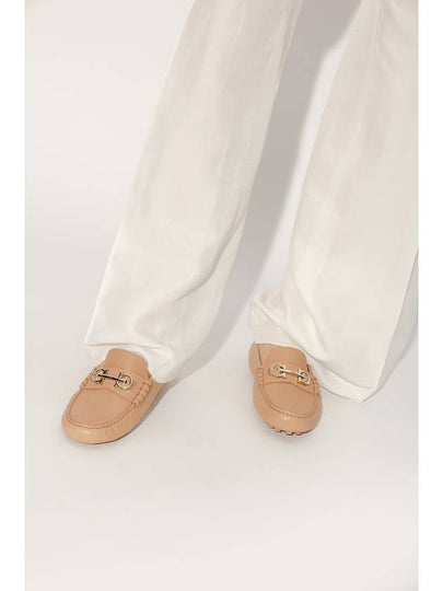 FERRAGAMO ‘Odilia’ Moccasins, Women's, Beige - SALVATORE FERRAGAMO - BALAAN 2