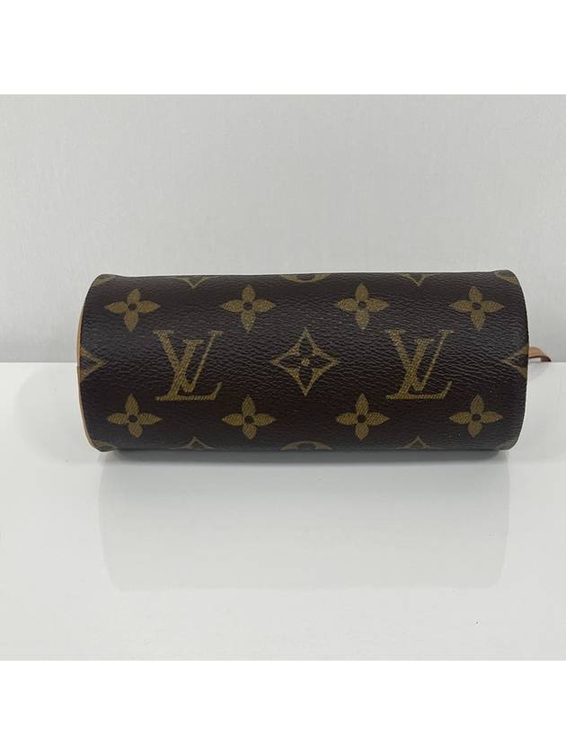 women pouch bag - LOUIS VUITTON - BALAAN 12