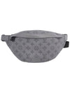 Women s Louis Vuitton M46108 Gray Monogram Shadow Leather Discovery Bumbag Hip Sack gt second bag Gangbuk used luxury goods - LOUIS VUITTON - BALAAN 2