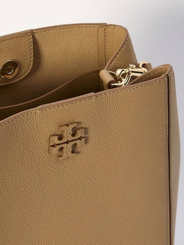 Logo Leather Bucket Bag Tiramisu - TORY BURCH - BALAAN 5