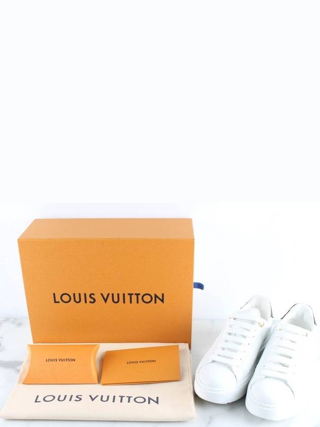 Time Out Sneakers 35 Domestic 220 - LOUIS VUITTON - BALAAN 2