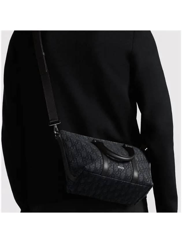 Weekender 25 Oblique Jacquard Grained Calfskin Shoulder Bag Black - DIOR - BALAAN 9