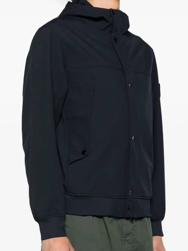 Light Soft Shell R E Dye Technology In Recycled Polyester Hooded Jacket Black - STONE ISLAND - BALAAN 4