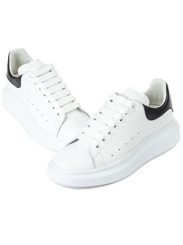 Oversized Leather Black Tab Low Top Sneakers White - ALEXANDER MCQUEEN - BALAAN 4