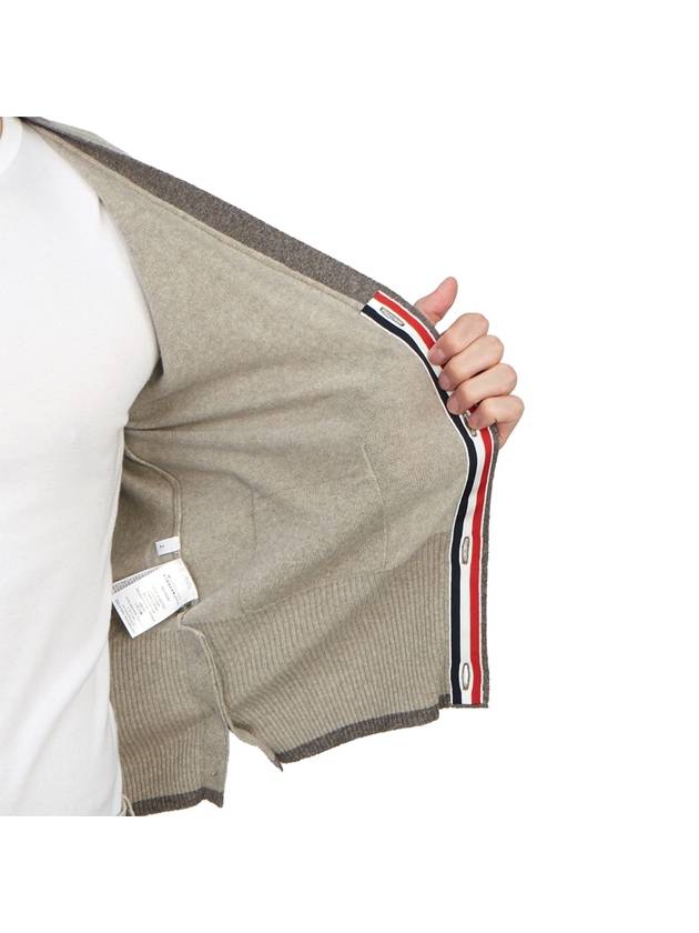 Men's Diagonal Armband Cashmere V-Neck Cardigan Beige - THOM BROWNE - BALAAN 11