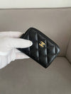 Classic Zipped Coin Purse Grained Calfskin & Gold Black - CHANEL - BALAAN 10