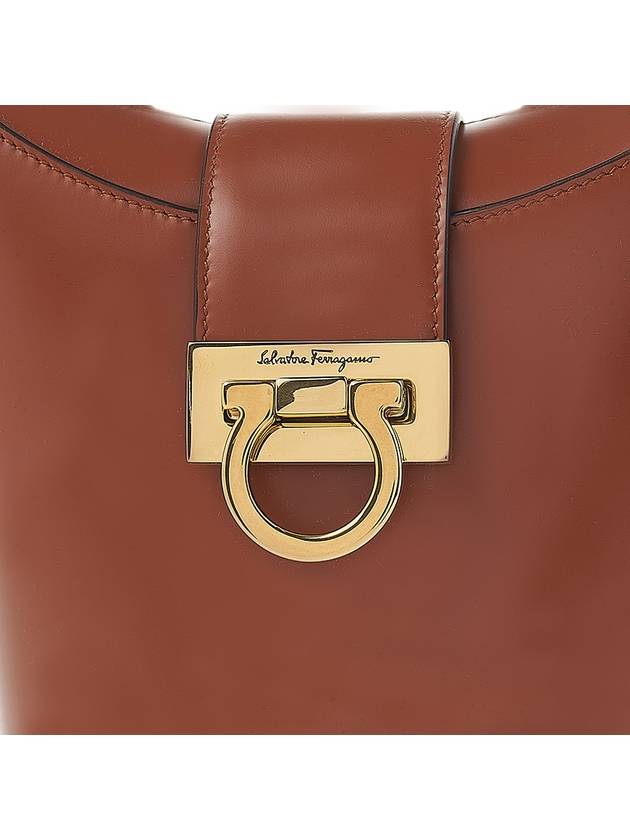 Ferragamo Trifolio bucket bag 21 1194 SIENA TAN 0755238 - SALVATORE FERRAGAMO - BALAAN 6