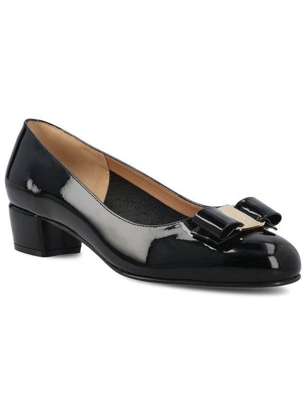 Vara Bow Patent Pumps Black - SALVATORE FERRAGAMO - BALAAN 3