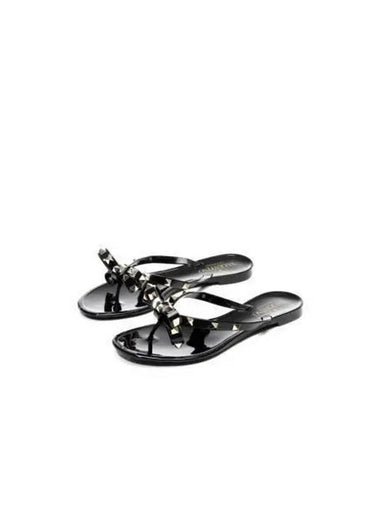 Rockstud Rubber Thong Slippers Black - VALENTINO - BALAAN 1