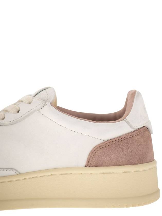 Medalist Logo Suede Low Top Sneakers Pink - AUTRY - BALAAN 8