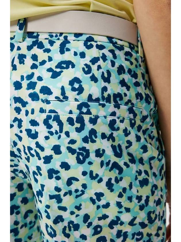 Women s Gwen Print Shorts Leopard Aruba Blue GWPA09305 O495 - J.LINDEBERG - BALAAN 6