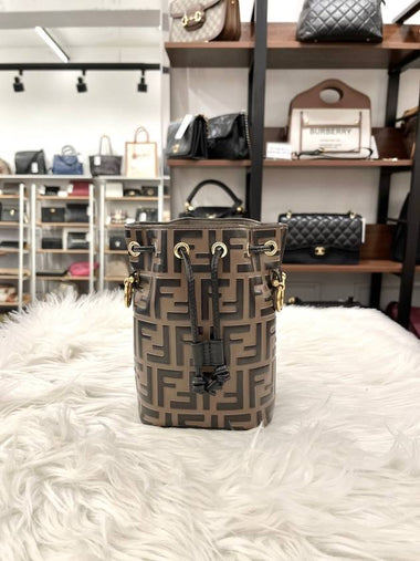 Women s Montresor FF logo mini bucket bag condition A - FENDI - BALAAN 1