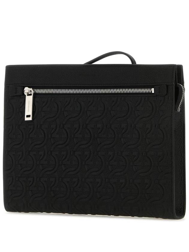 Embossed Logo Zipped Clutch Bag Black - SALVATORE FERRAGAMO - BALAAN 3