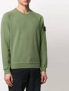 Logo Wappen Washed Raglan Sweatshirt Olive - STONE ISLAND - BALAAN 4