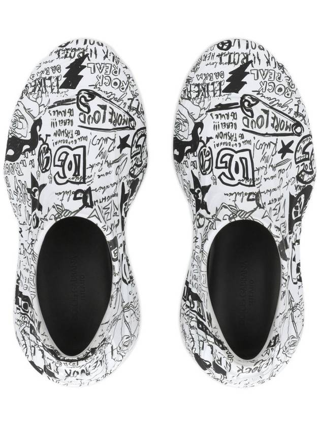 Toy Graffiti-Print Logo Sneakers - DOLCE&GABBANA - BALAAN 4