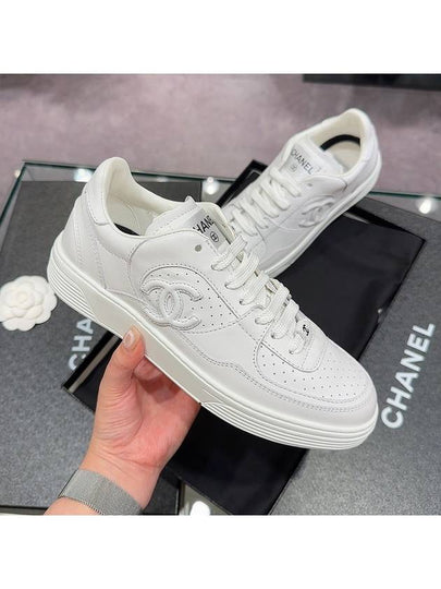 CC Logo Force Low Top Sneakers White - CHANEL - BALAAN 2