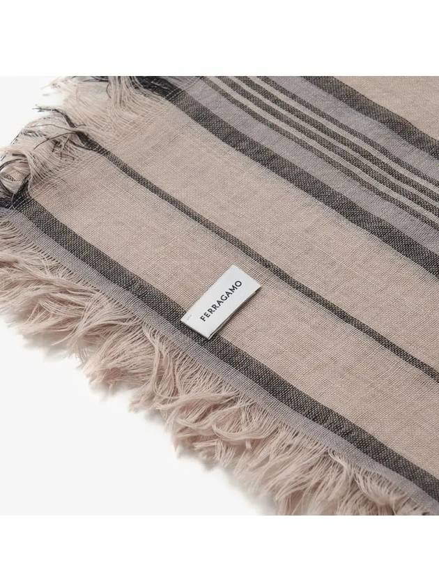 Ferragamo 52 0119 0776132 520119 776132 Gancini jacquard striped wool scarf - SALVATORE FERRAGAMO - BALAAN 4