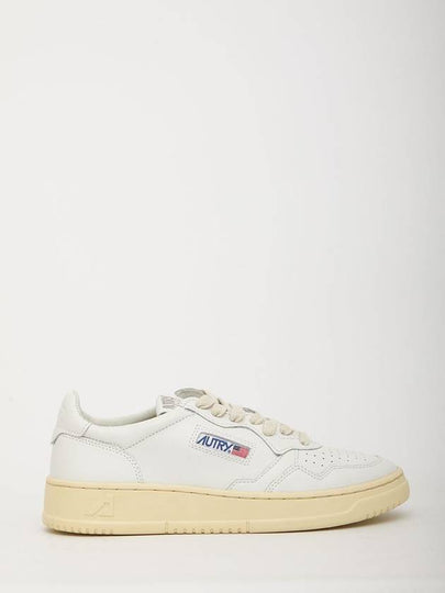 Medalist Leather Low Top Sneakers White - AUTRY - BALAAN 2