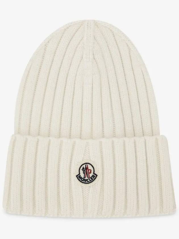 Women s Logo Patch Ivory Bucket Hat 3B00036 A9327 030 - MONCLER - BALAAN 2