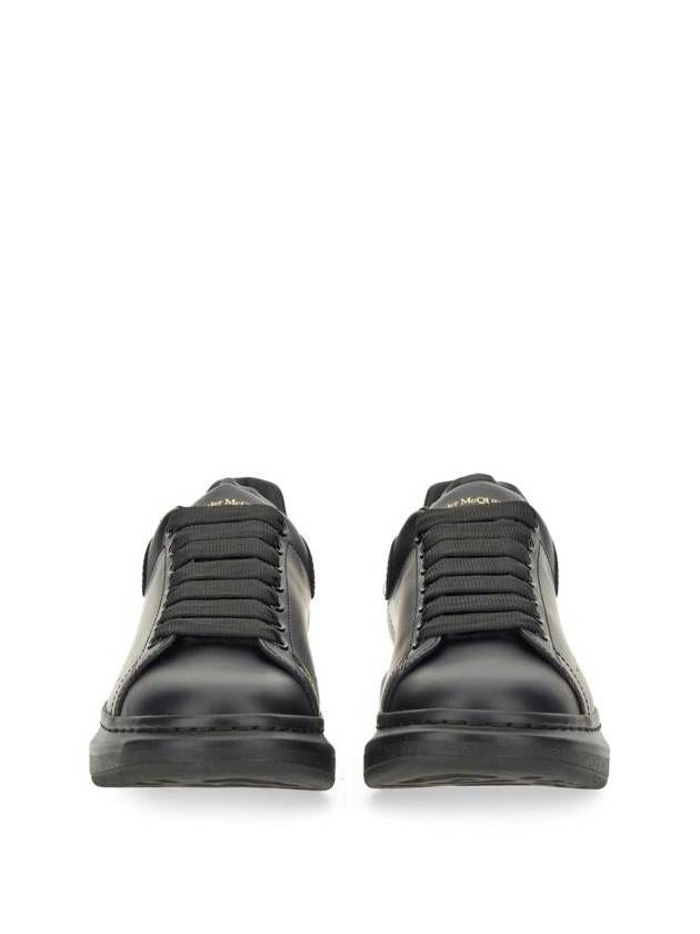 Oversized low top sneakers black - ALEXANDER MCQUEEN - BALAAN 5