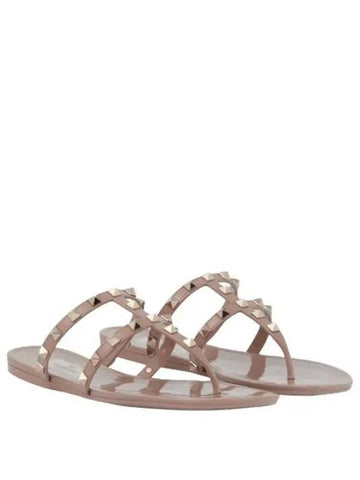 24 4W0S0T84 PVS P45 4W2S0T84 Rubber Rockstud Flat Thong Sandals - VALENTINO - BALAAN 1